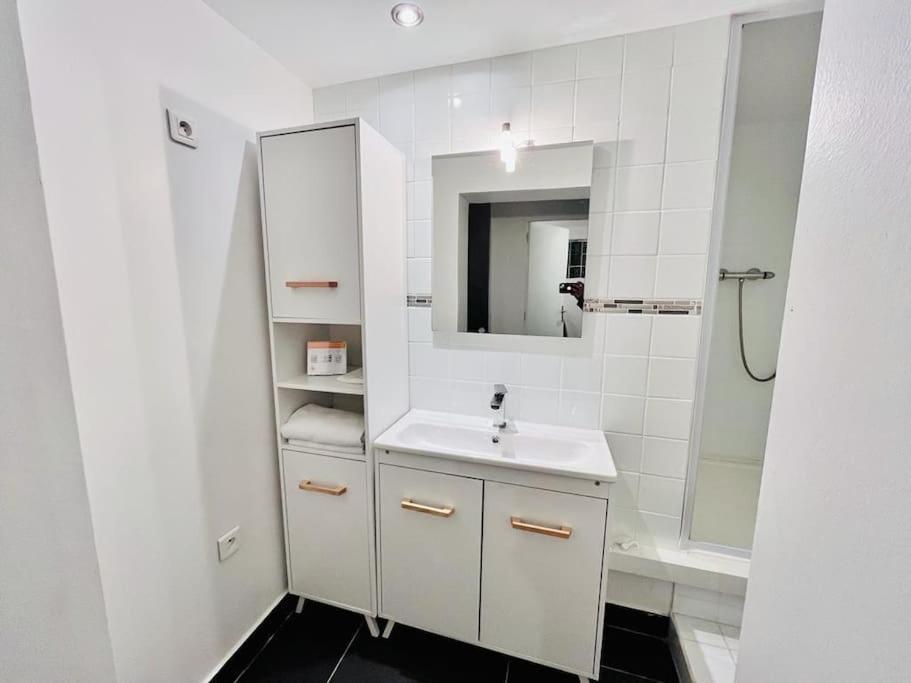 Appartement Elegant - 12Min Cdg Dammartin-en-Goele Exterior photo